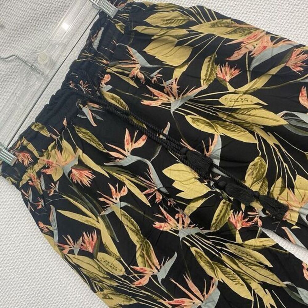 New Directions Women's‎ S Tropical Floral Print Palooza Stretch Pants